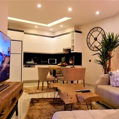 Luxury Flat With Panoramic Sea View Apartament *